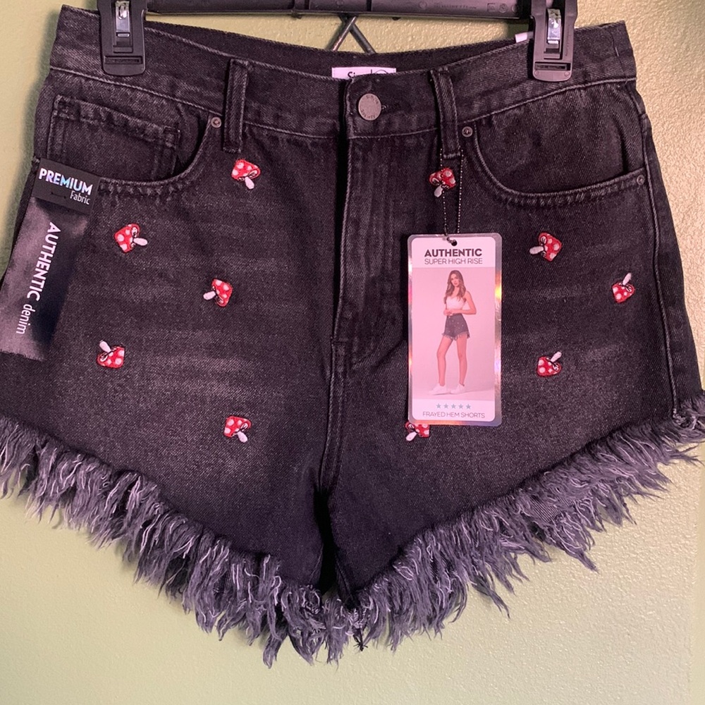 🔵 Simple society shorts